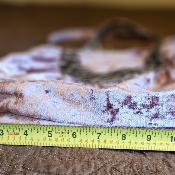 Laila Rowe Crushed Velvet hobo bag with glass case - Picture 12 of 16